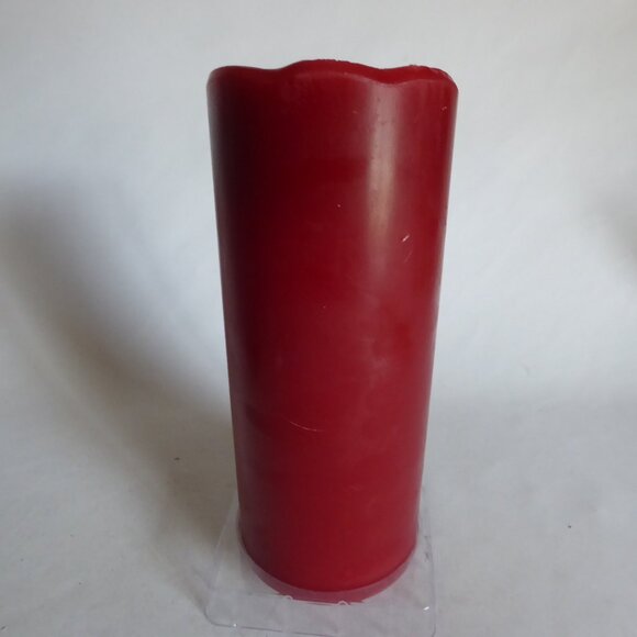 USED ONCE 3.75” x 9.5” MIRAGE RED REAL WAX LED FLAME EFFECT PILLAR CANDLE - Picture 5 of 8